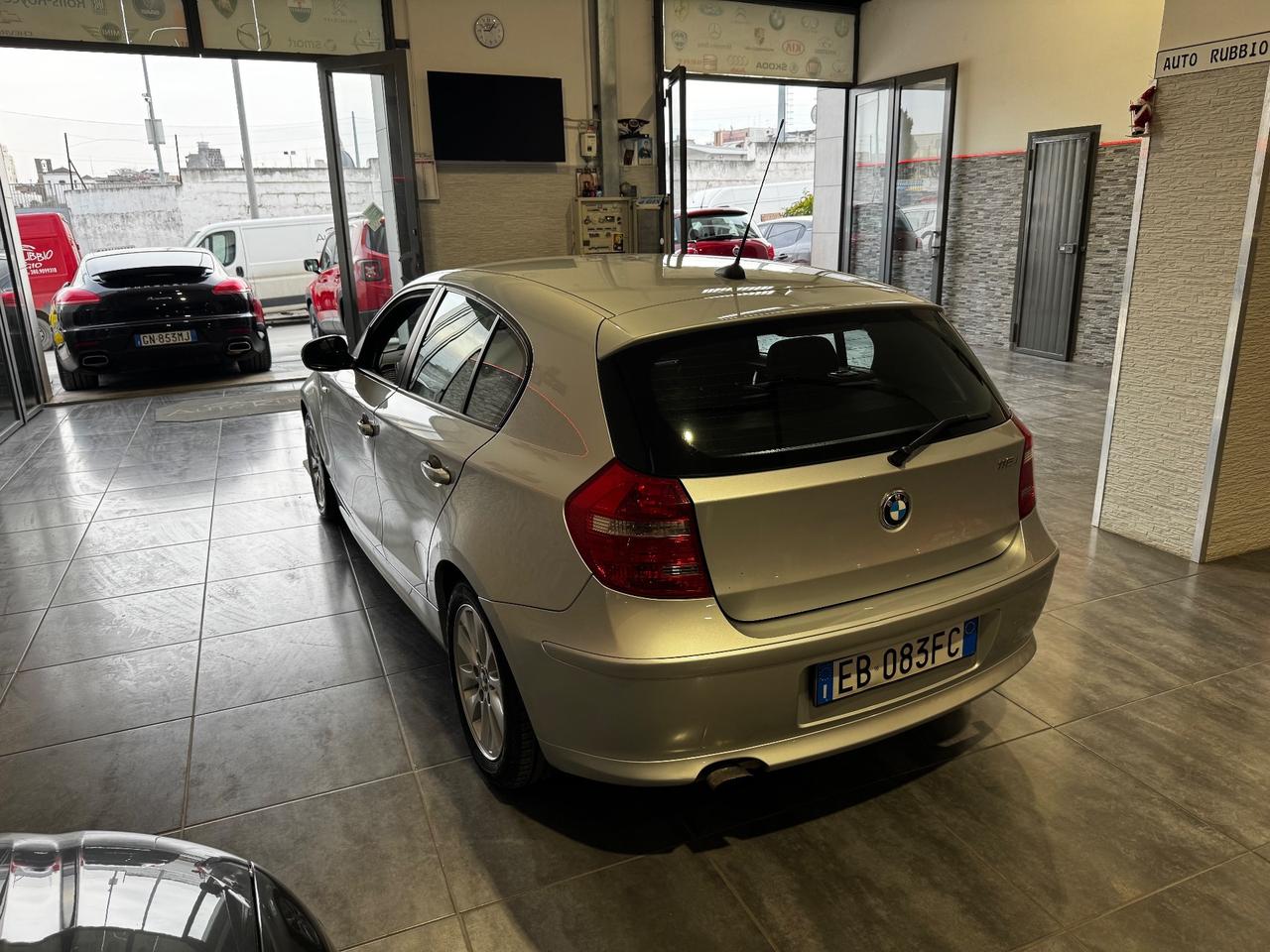 Bmw 116 116i cat 5 porte Attiva