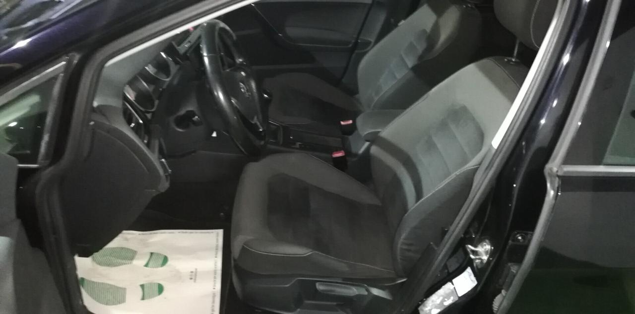 Volkswagen golf 7 highline 2.0 tdi 150cv -2013