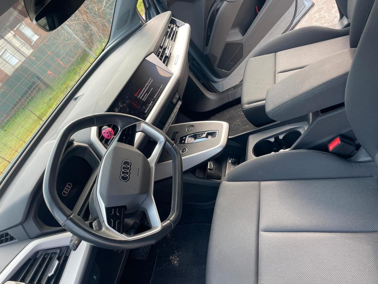 Audi Q4 40 e-tron Business #MP