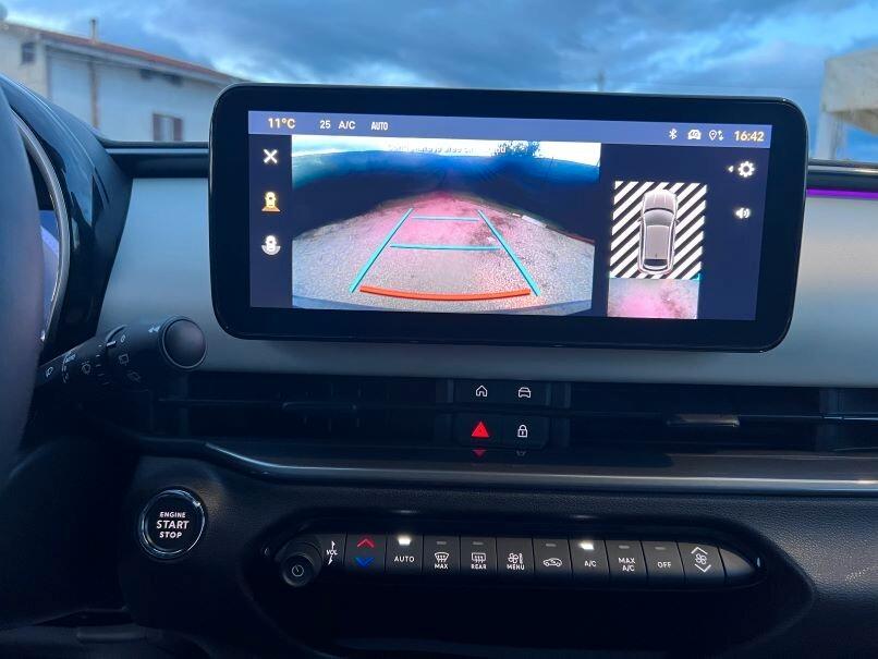 Fiat 600 Hybrid 110 CV DCT MHEV La Prima