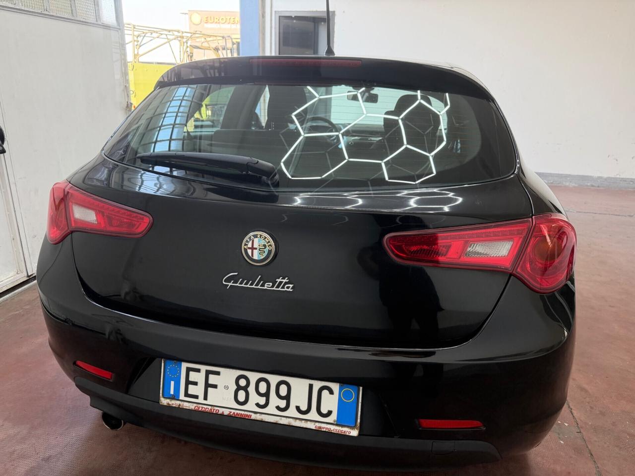 Alfa Romeo Giulietta 1.6 105 CV