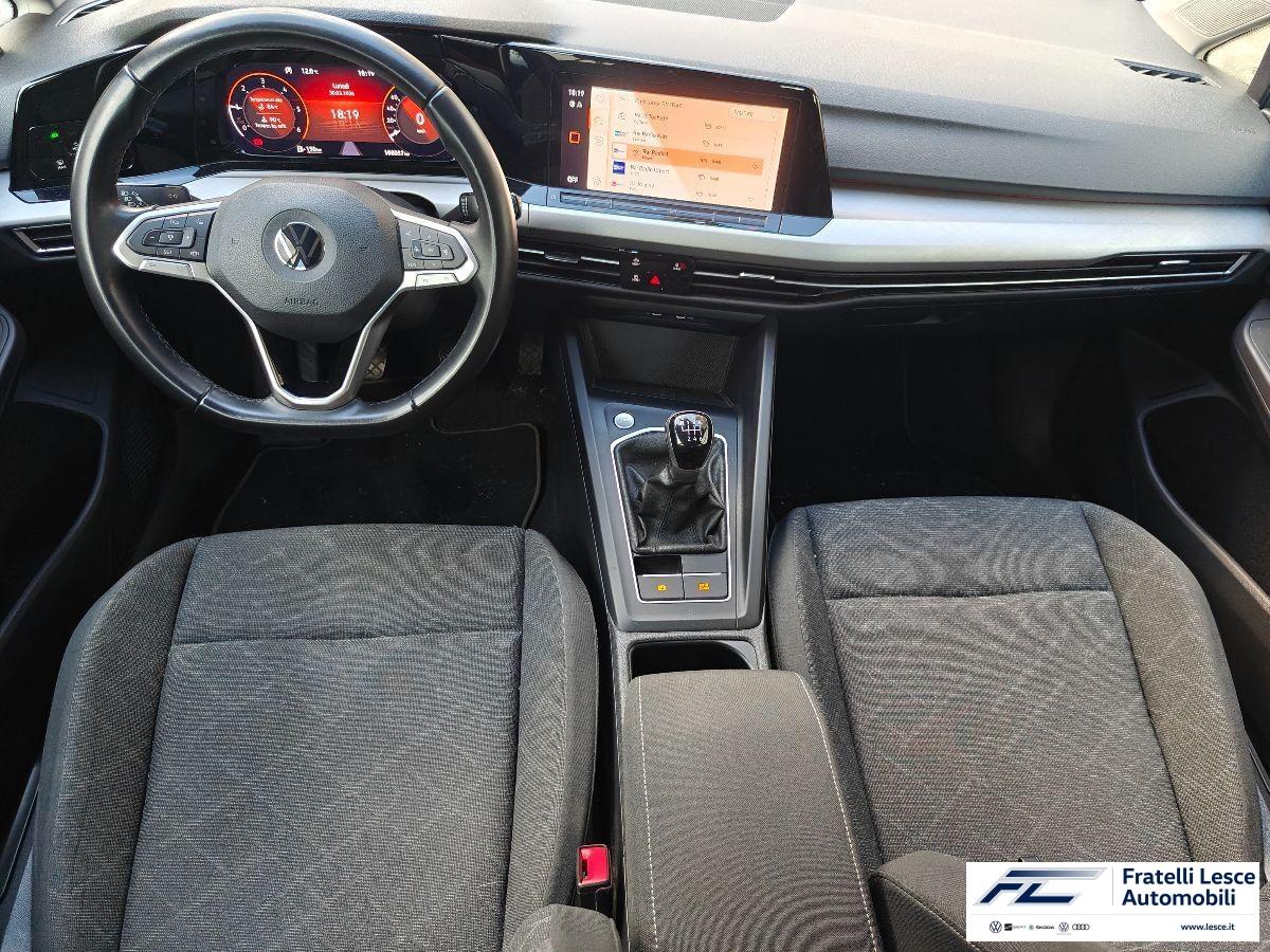 VOLKSWAGEN - Golf 8 2.0 tdi scr life 115cv 6marce (Pronta Consegna)