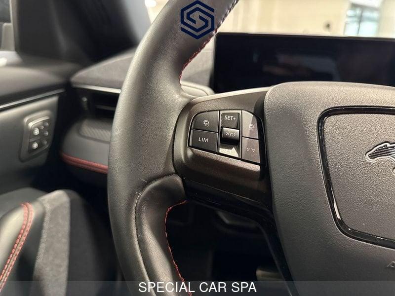 Ford Mustang Mach-E Mustang Mach-E AWD Standard Range 269 CV