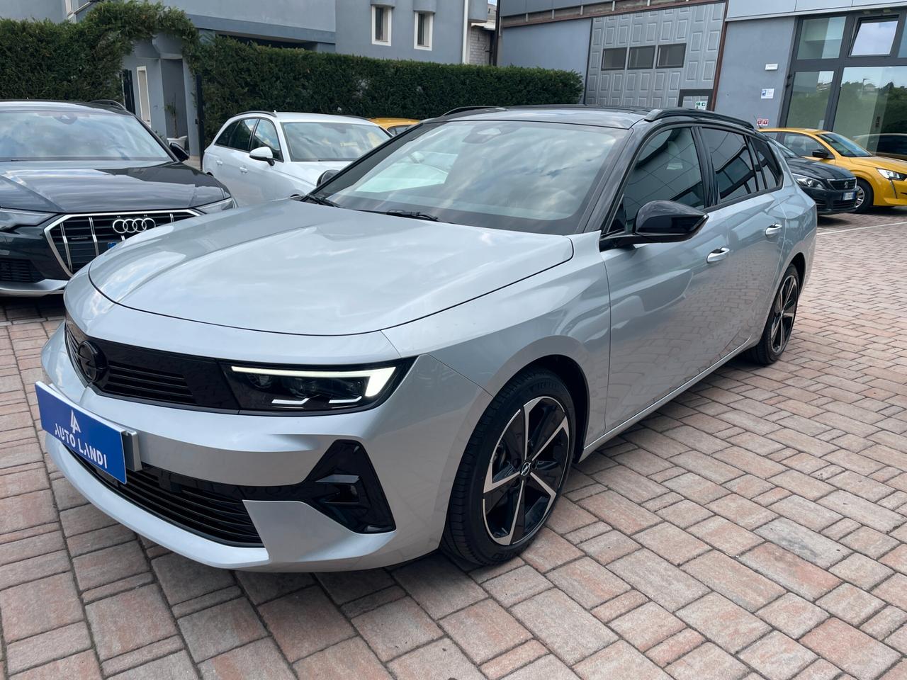 Opel Astra 1.2 Turbo 130 CV AT8 Sports Tourer GS