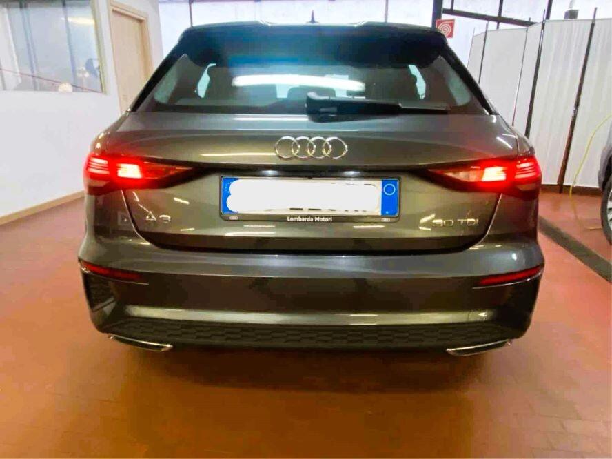 Audi A3 SPB 30 TDI S tronic S-LINE edition navy prezzo reale