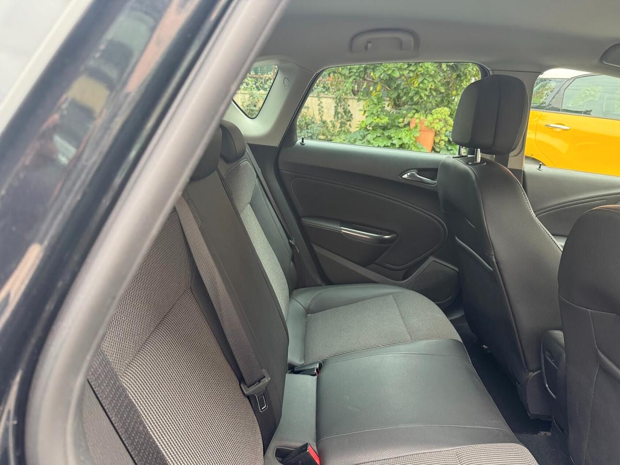 Opel Astra 1.4 140CV GPL unico proprietario