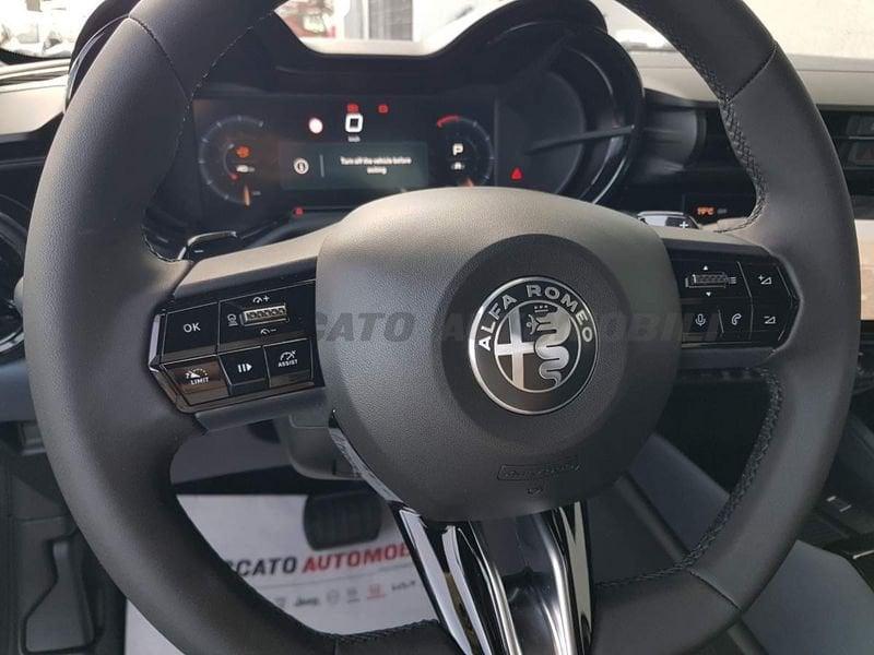 Alfa Romeo Junior Junior 1.2 ibrida 136cv edct6