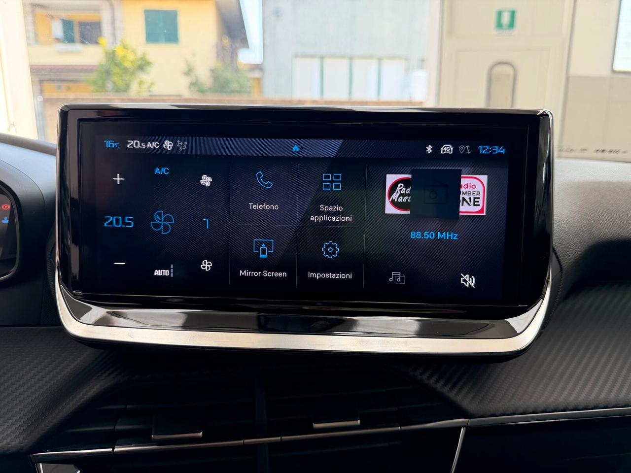 Peugeot 2008 PureTech 100 S&S Allure