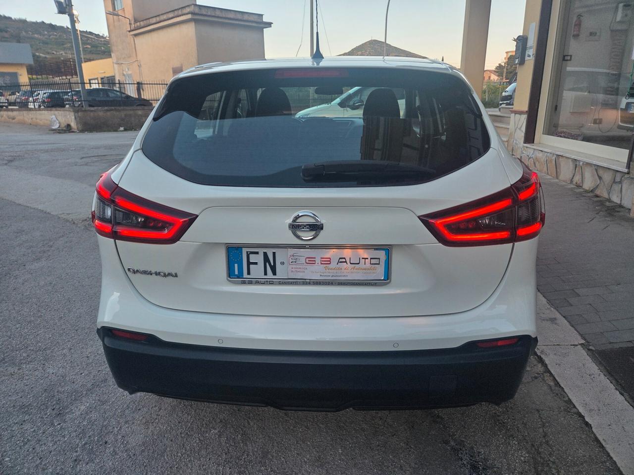 NISSAN QASHQAI ANNO 2018 SOLI KM 100000 CERTIFICATI