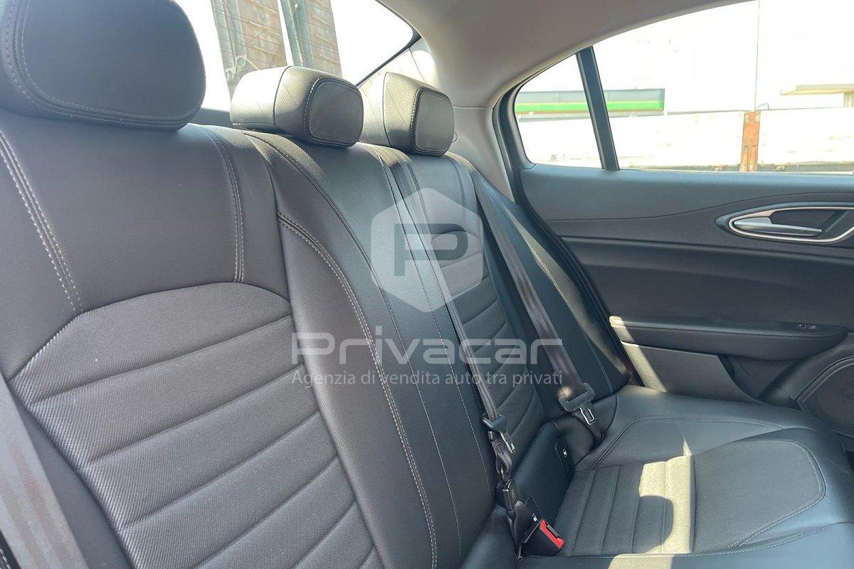 ALFA ROMEO Giulia 2.2 Turbodiesel 180 CV AT8 AWD Q4 Executive