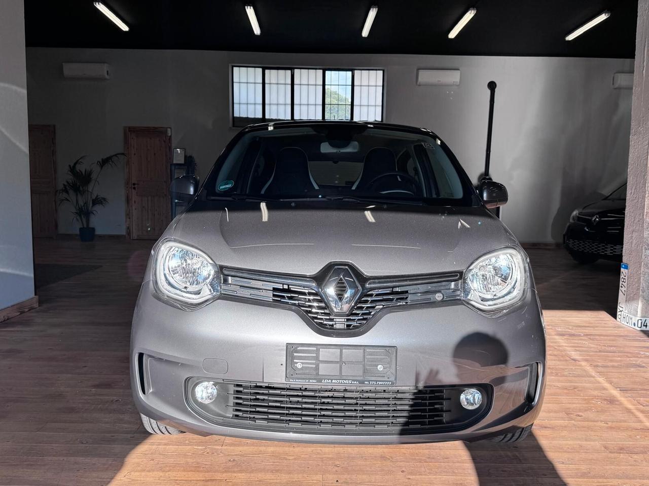 Renault Twingo 0.9 93cv INTENS NEOPATENTATI TURBO, AUTOMATICA,PELLE,NAVI,UNIPRO