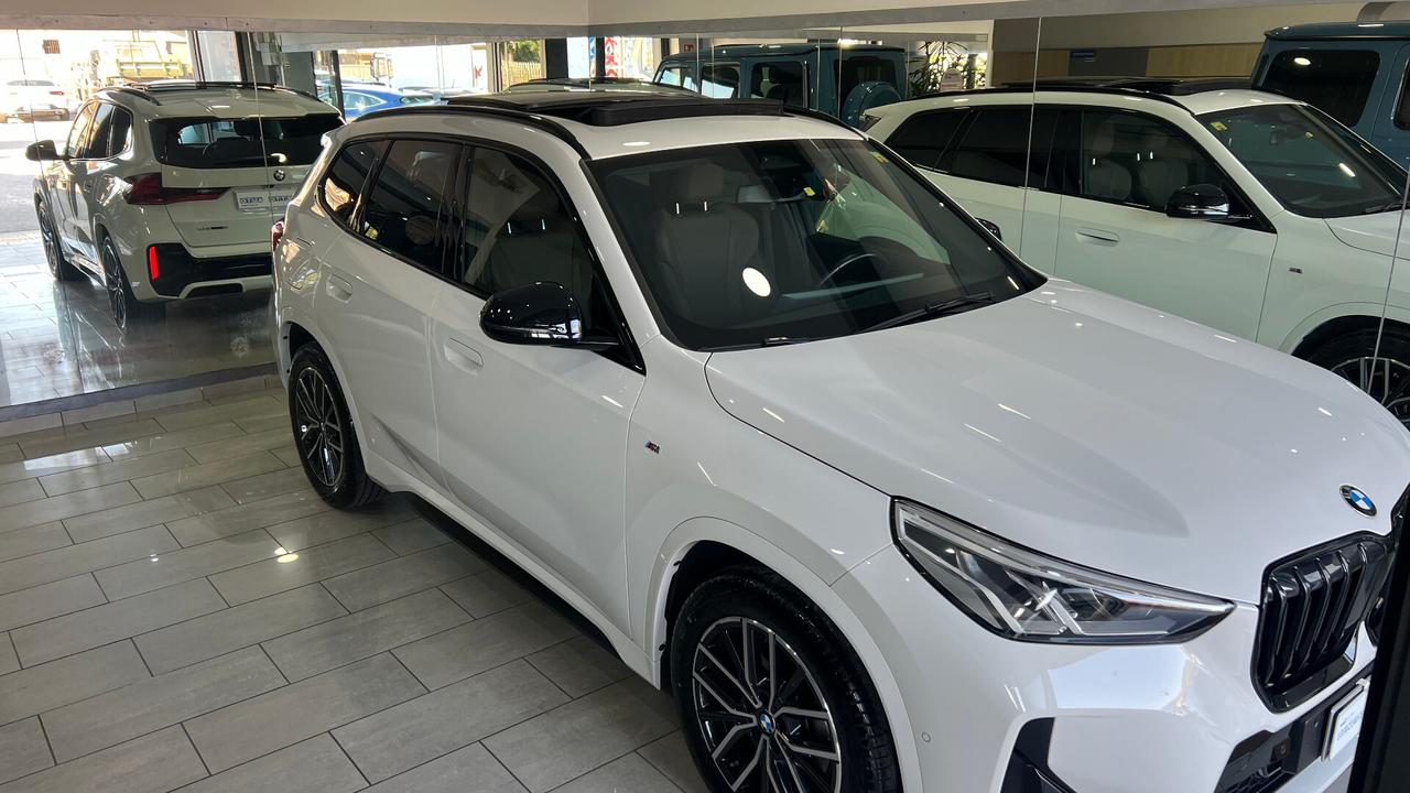 BMW X1 M SPORT TETTO UFF ITALIA