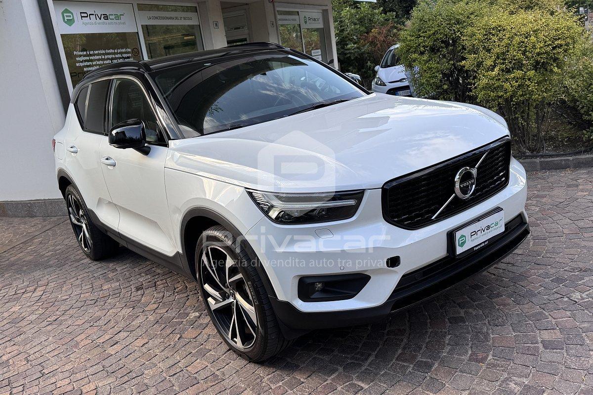 VOLVO XC40 T5 Recharge Plug-in Hybrid R-design