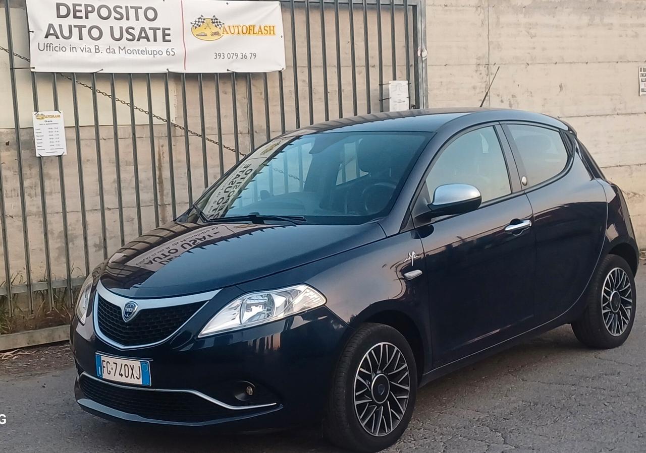 Lancia Ypsilon 1.2 69 CV 5 porte GPL Ecochic Unyca