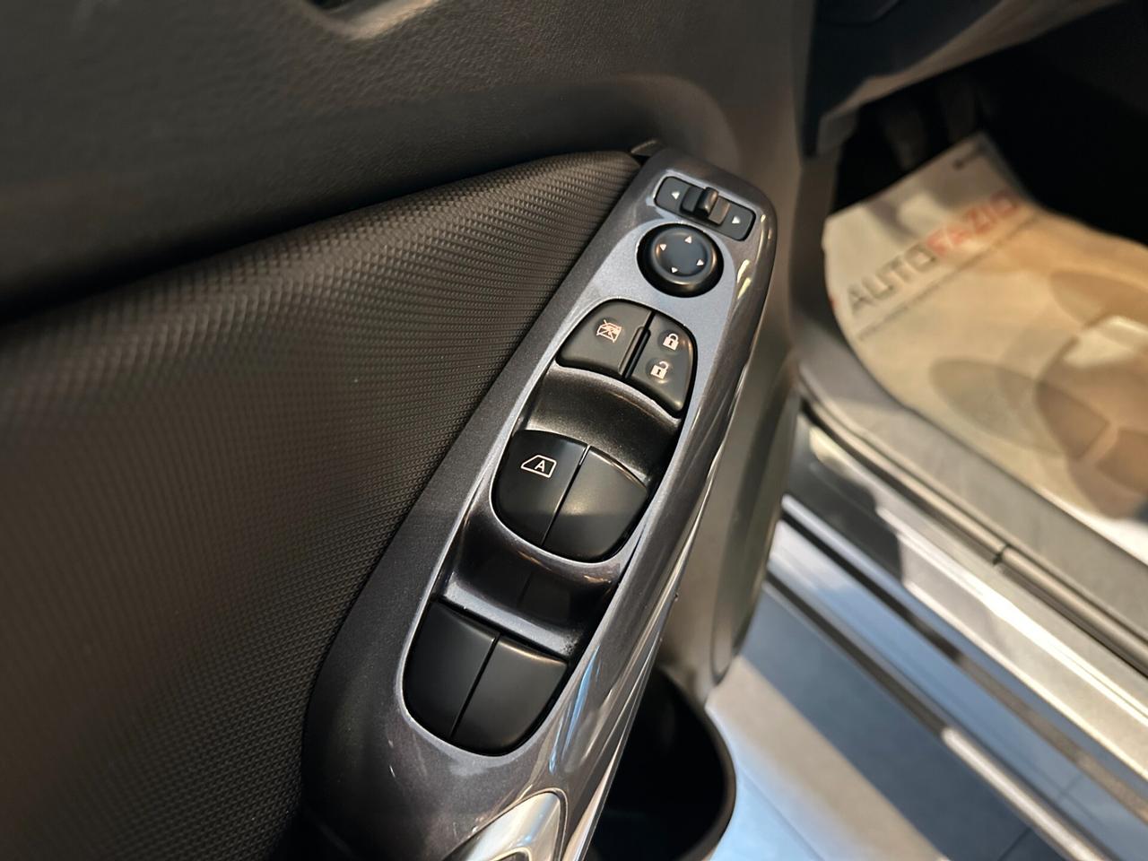 Nissan Juke 1.0 DIG-T 114 CV Acenta Business