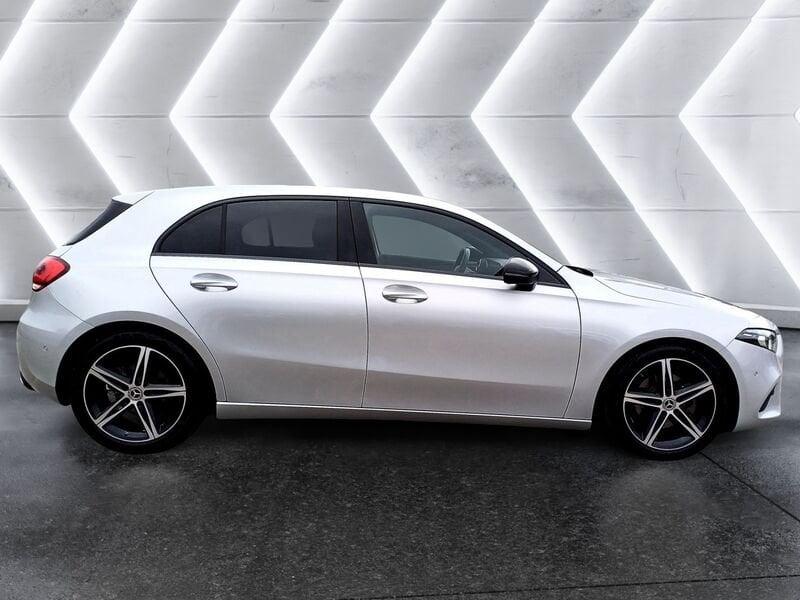 Mercedes-Benz Classe A A 180 d Sport auto