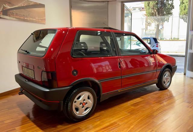 FIAT Uno turbo i.e. cat 3 porte Europa