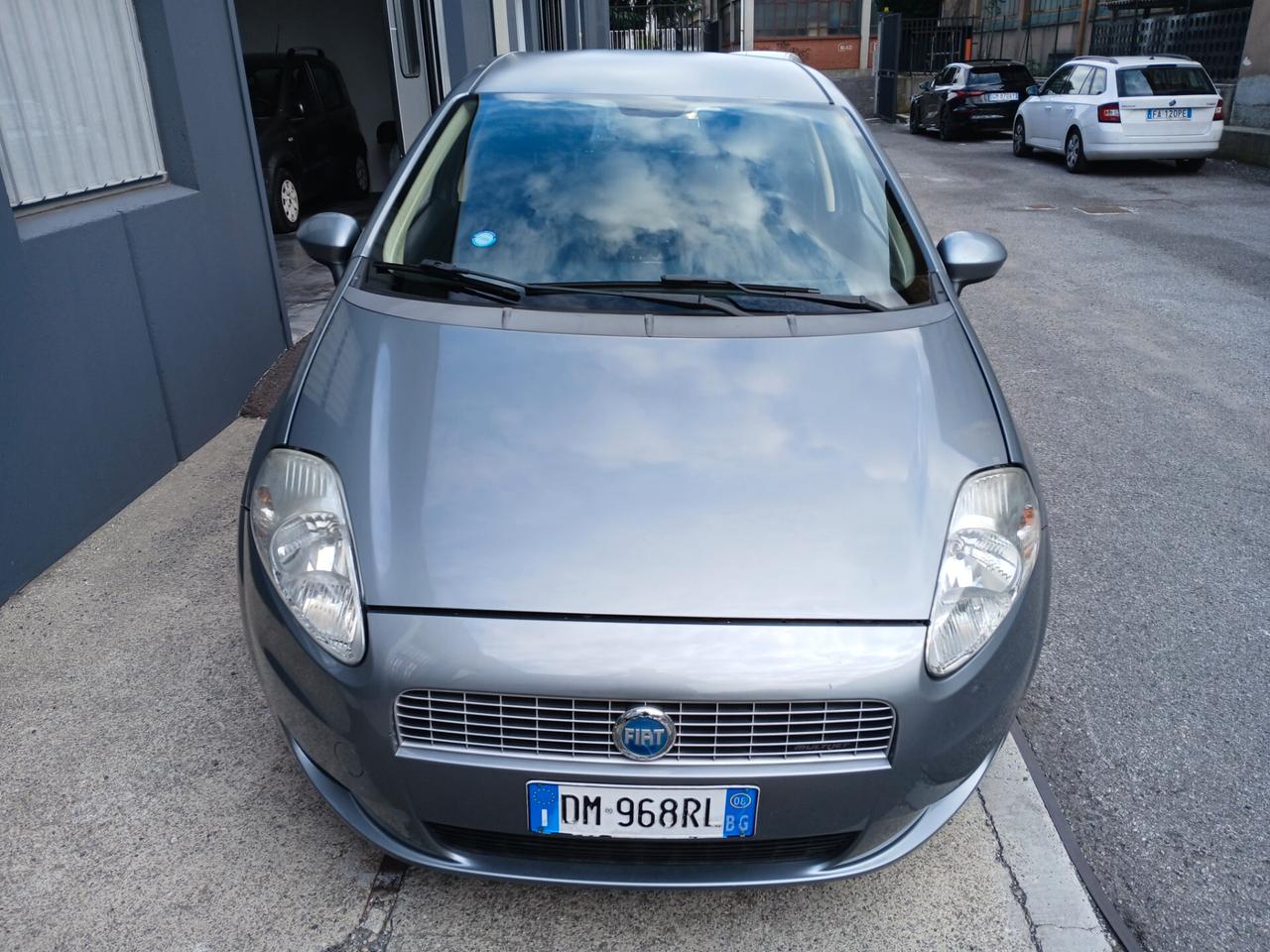 Fiat Grande Punto 1.9 MJT 120 CV 5 porte Emotion*CERCHI*CLIMA