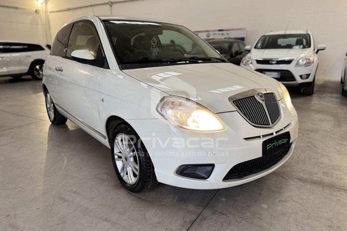 LANCIA Ypsilon 1.2 Platino