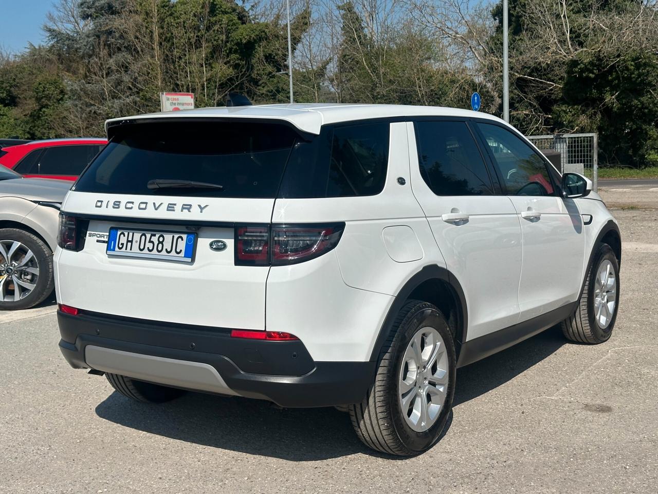Land Rover Discovery Sport 2.0 Si4 200 CV AWD Auto SE