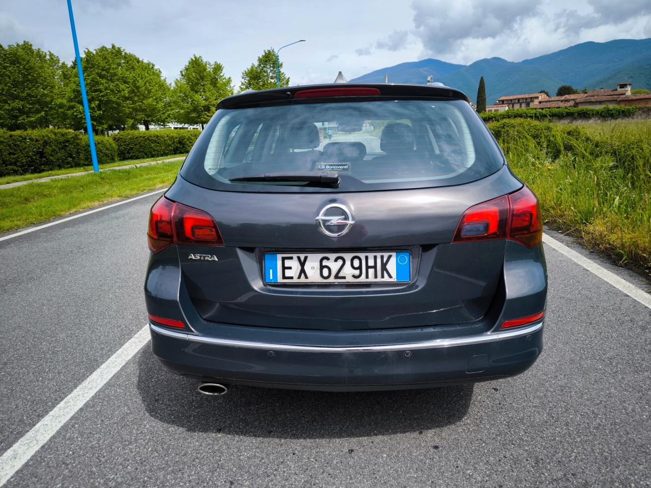 OPEL ASTRA SW 1,4 G.P.L. VALIDO FINO AL 2034