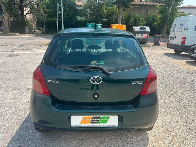 TOYOTA Yaris 1.0 3 porte Sol