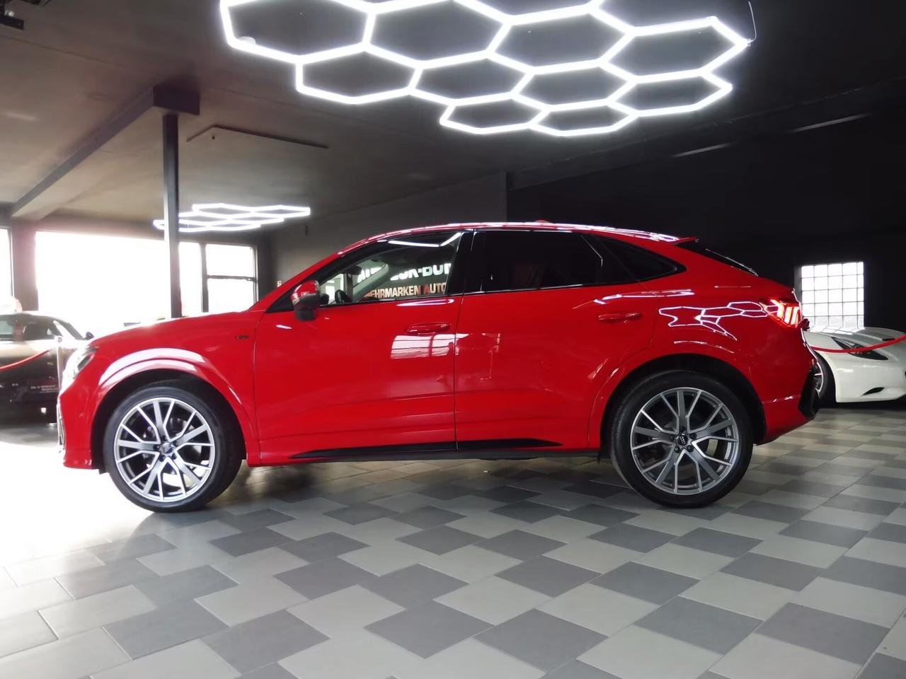 Audi Q3 35 TDI S tronic line SLINE 150CV