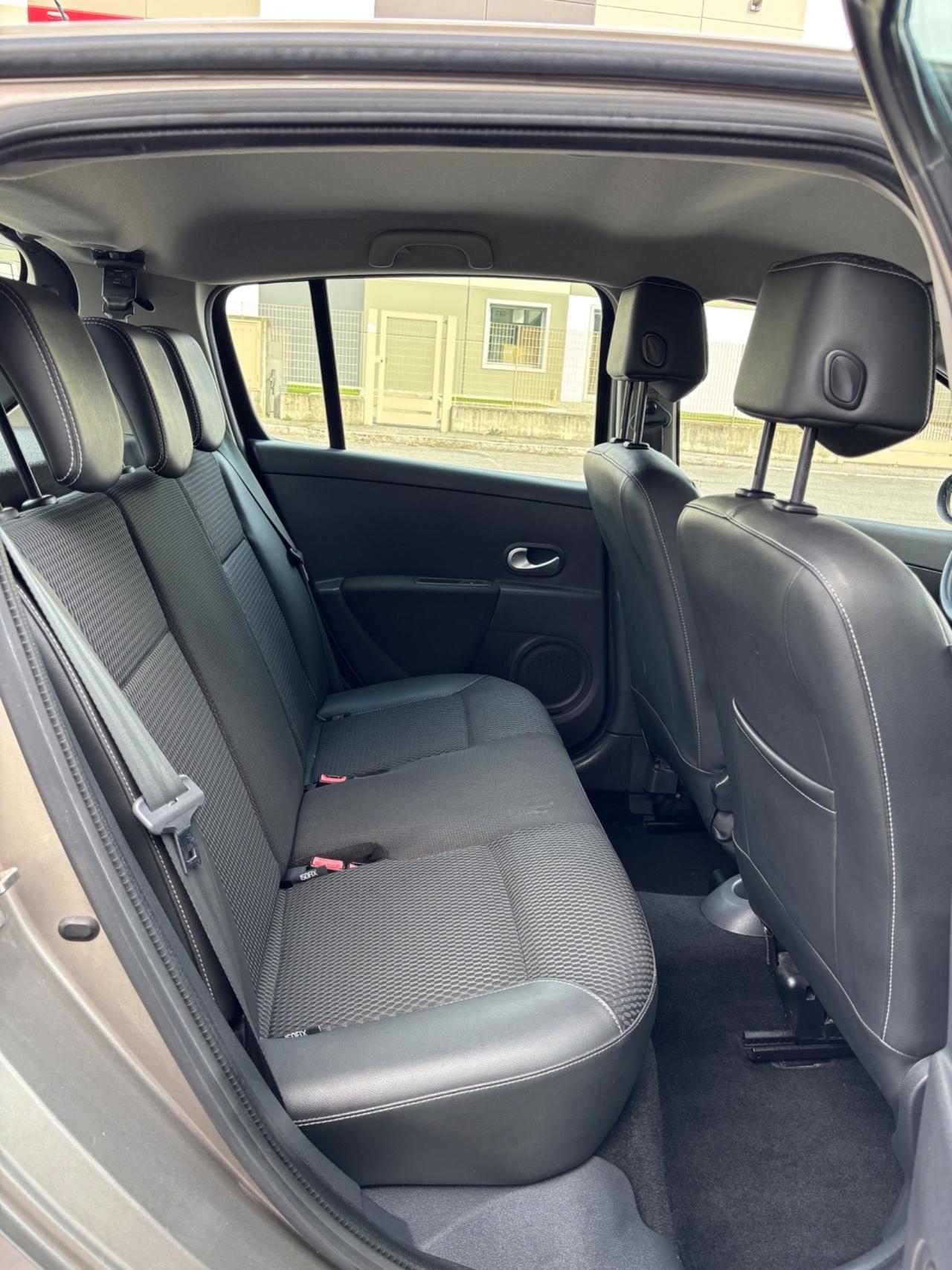 Renault Clio 1.2 16V TCE 100CV GARANZIA