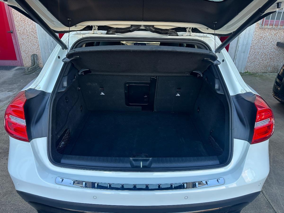 MERCEDES - Classe GLA - GLA 220 d Automatic 4Matic Executive