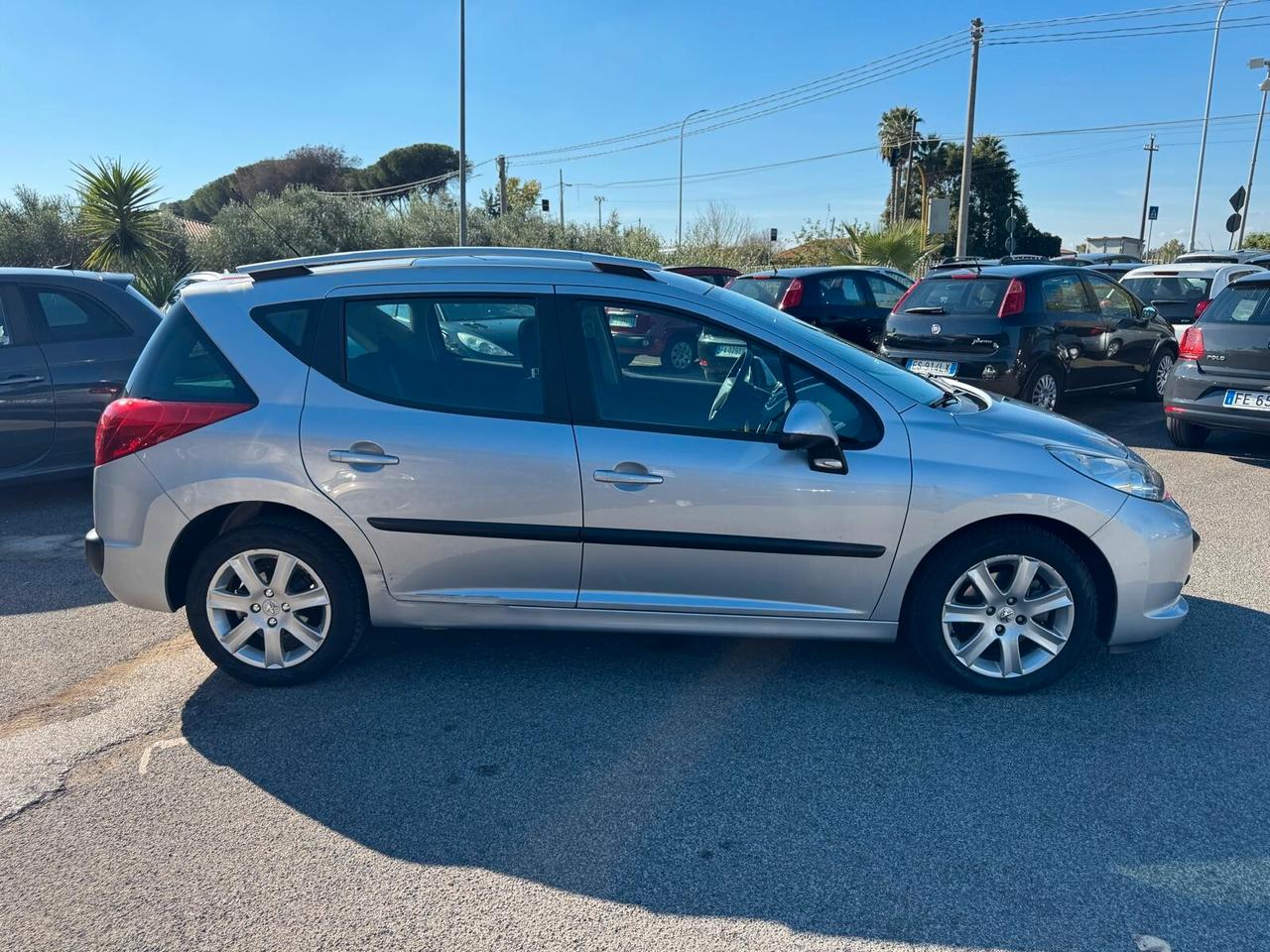 Peugeot 207 1.6 HDi 110CV SW XS Ciel 2007