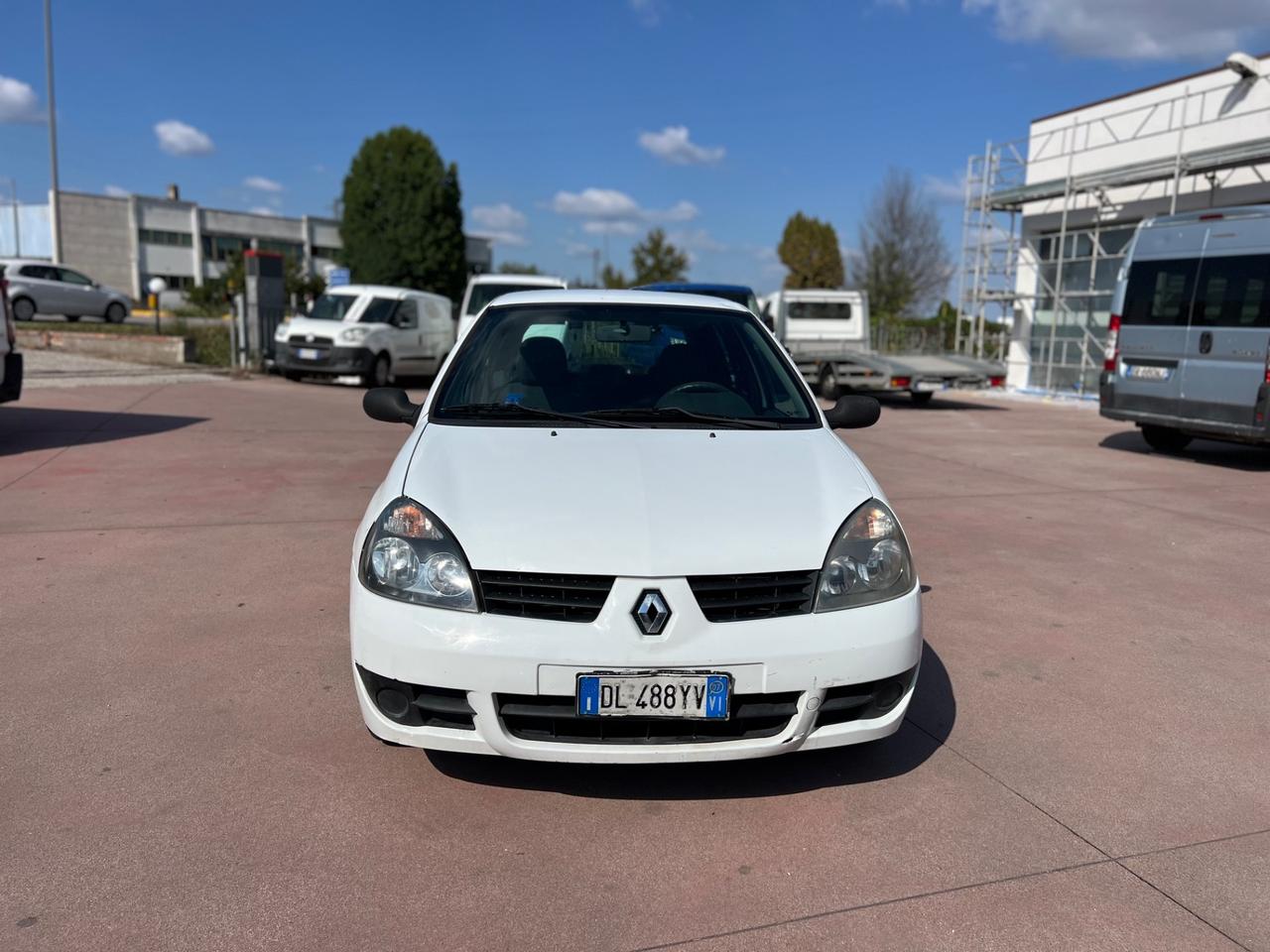 Renault Clio Storia 1.2 5 porte GPL Confort