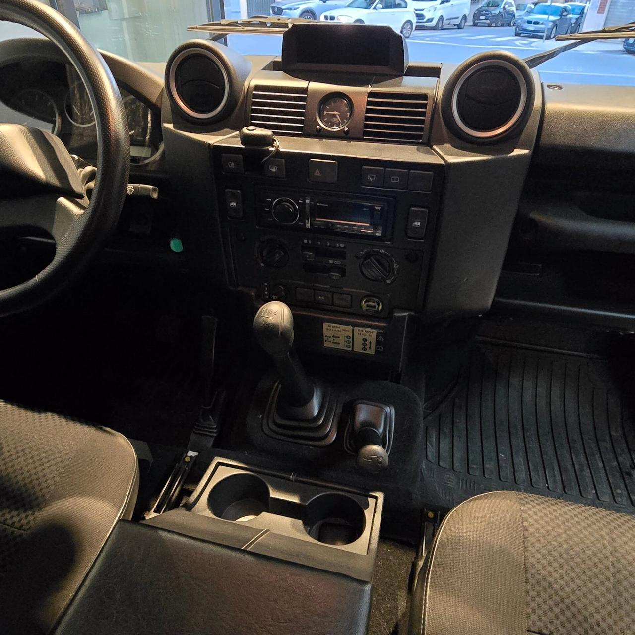 Land Rover Defender 90 2.2 TD4 122cv - CONDIZIONI DA VETRINA