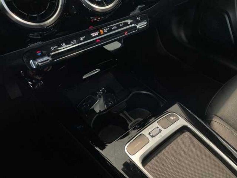 Mercedes-Benz Classe A - W177 2023 A 250 e phev Progressive Advanced auto