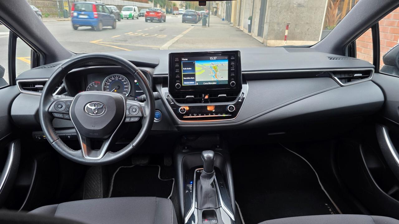 Toyota Corolla 1.8 Hybrid Business