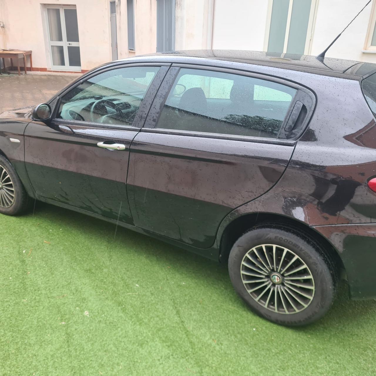 Alfa Romeo 147 1.9 JTD 120CV 5 porte Exclusive