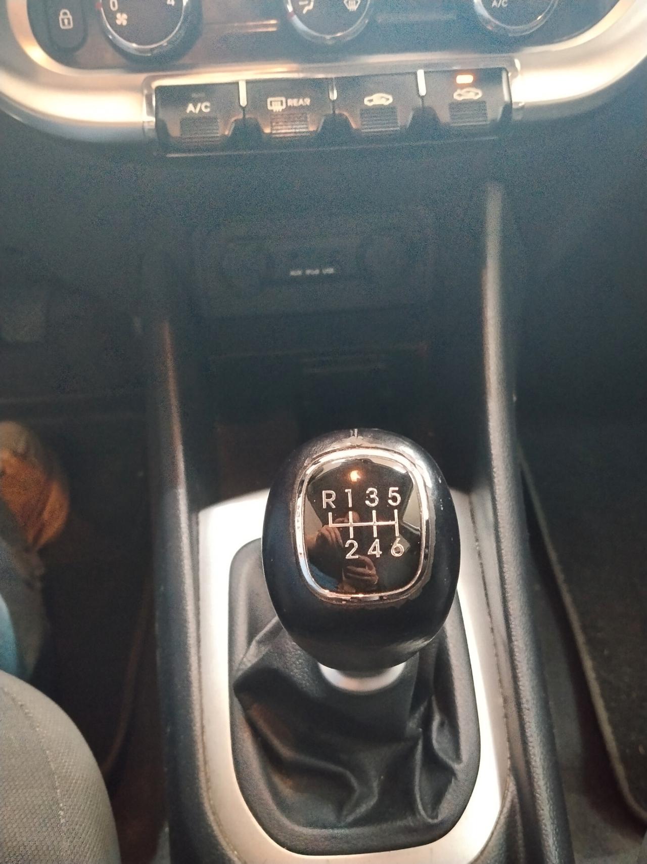 Kia Rio 1.1 diesel 75 CV 2013 CON GARANZIA