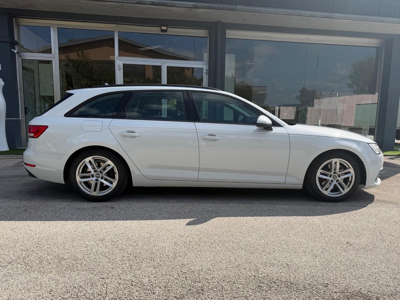 Audi A4 Avant 2.0 TDI 150 CV ultra S tronic Business Sport