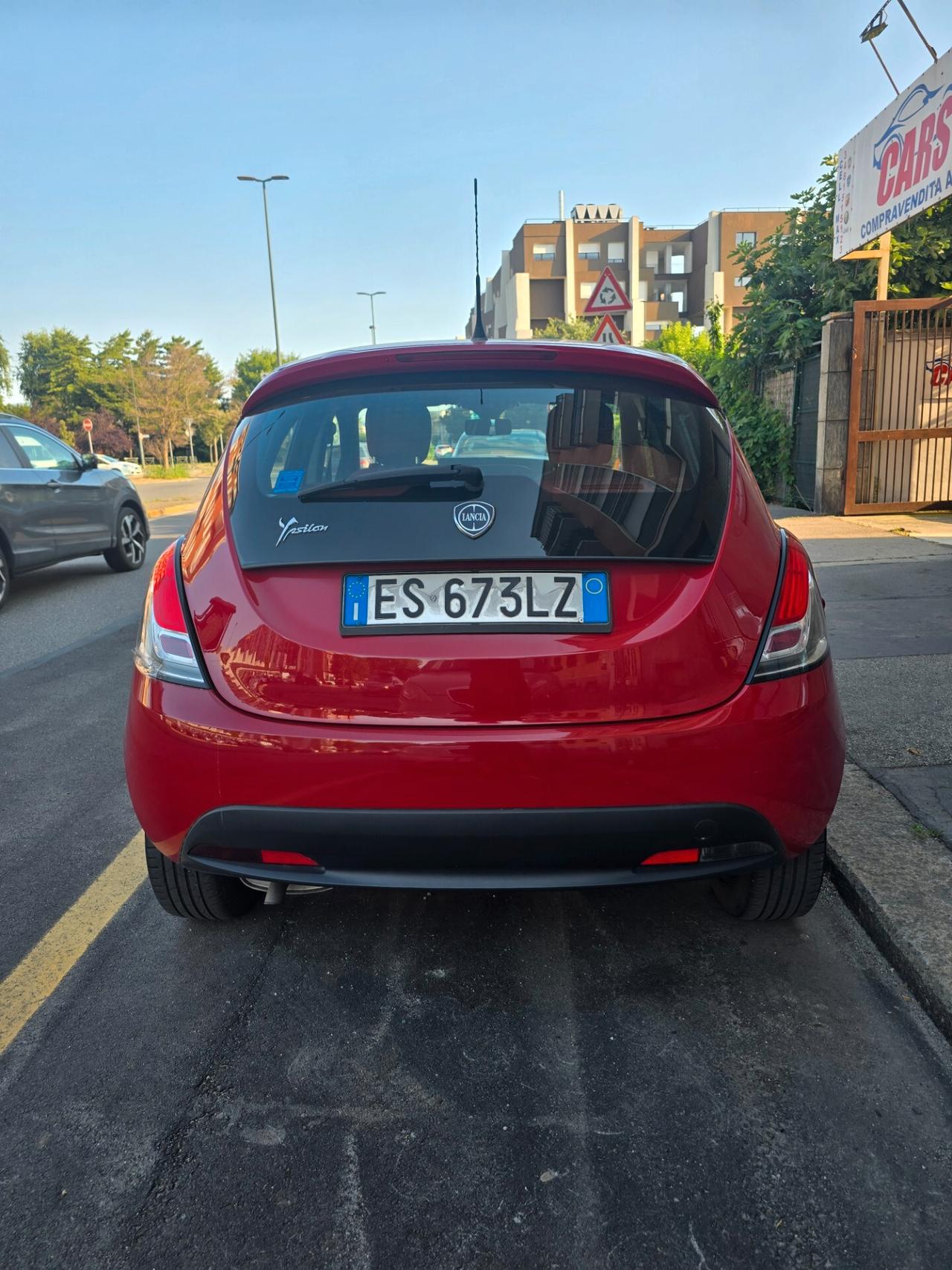 Lancia Ypsilon 1.2 69 CV 5 porte