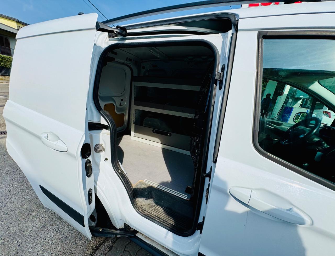 Ford Transit Courier 1.5 TDCi 75CV Van Trend