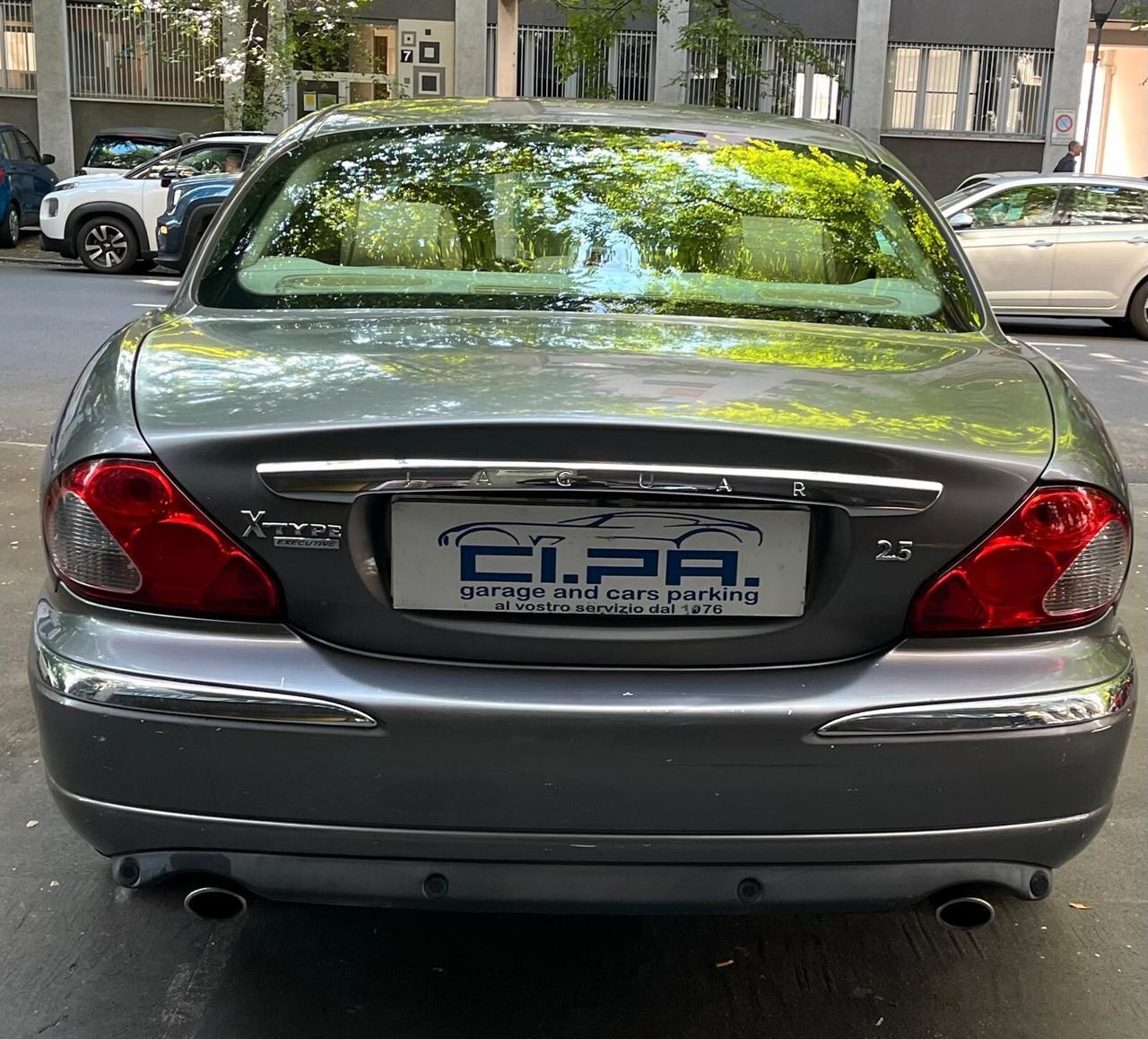 Jaguar X-Type 2.5 V6 24V cat Executive