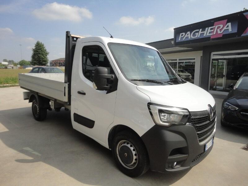 RENAULT Master 5ª serie Master T35 2.3 dCi 135...