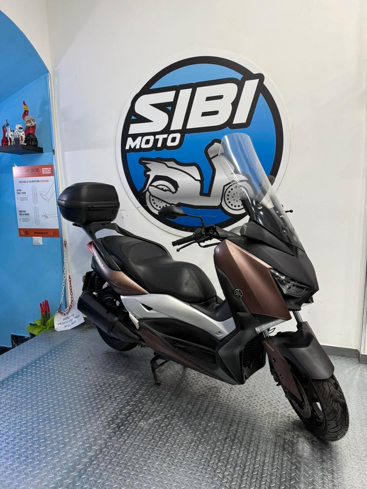 Yamaha X-MAX 300