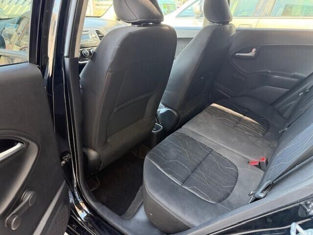 Kia Picanto 1.0 12V 5 porte Glam Sporty 03.2015 ok