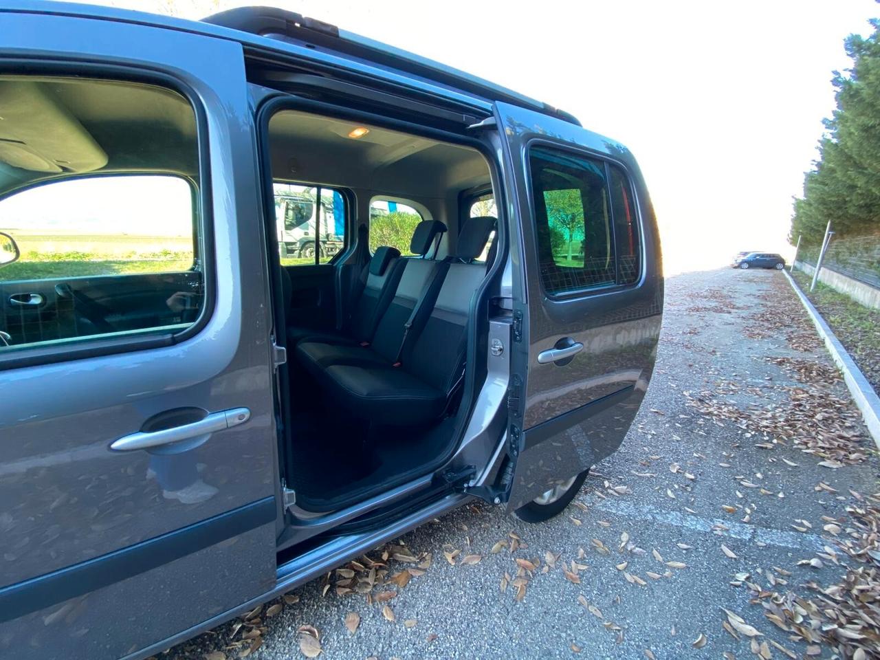 Renault Kangoo Blue dCi 8V 95CV 5 porte Limited