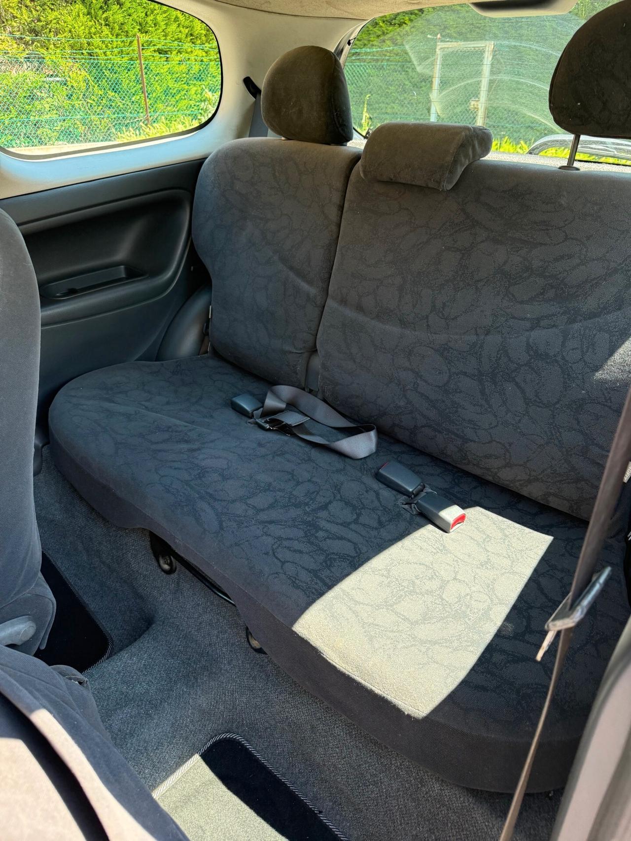 Toyota Yaris 1.0 - NEOPATENTATI -