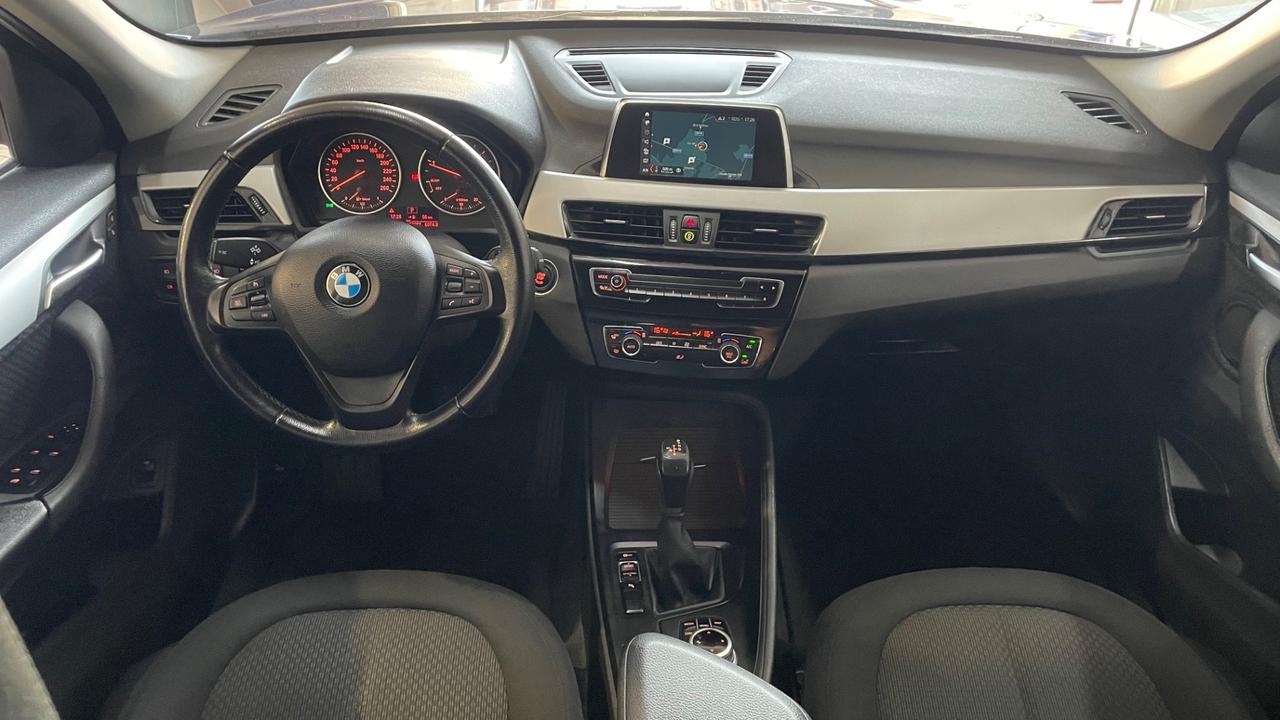 Bmw X1 sDrive18d Advantage