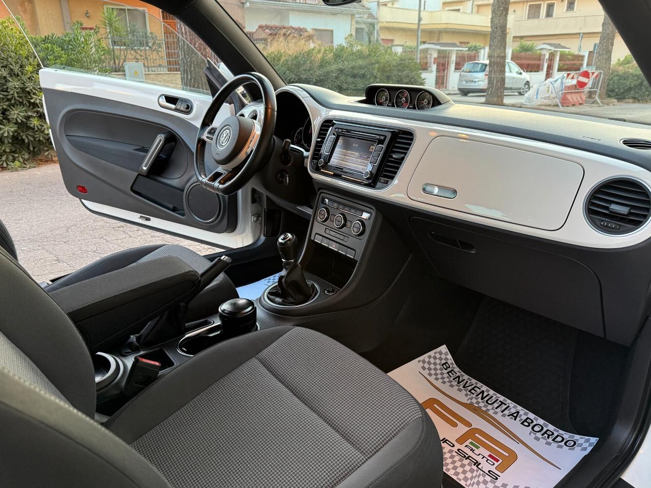 Volkswagen Maggiolino 1.6 TDI 105CV Design - 2013