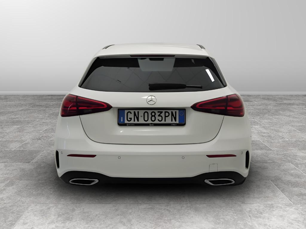 Mercedes-Benz Classe A - W177 2018 - A 180 d Premium auto