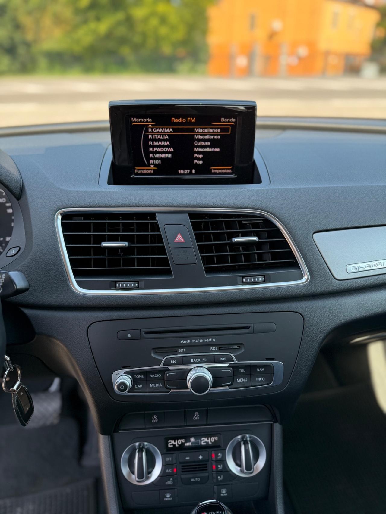 Audi Q3 2.0 TDI 177 CV quattro S tronic Business Plus