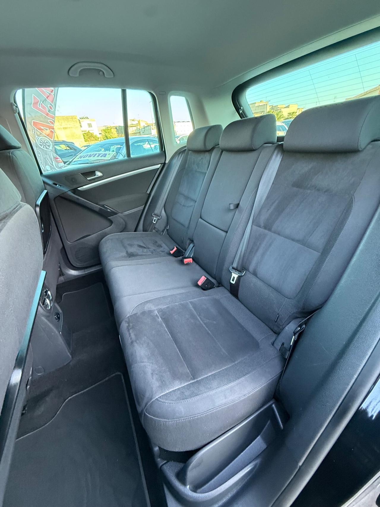 Volkswagen Tiguan 2.0 TDI 140 CV Sport & Style BlueMotion Technology